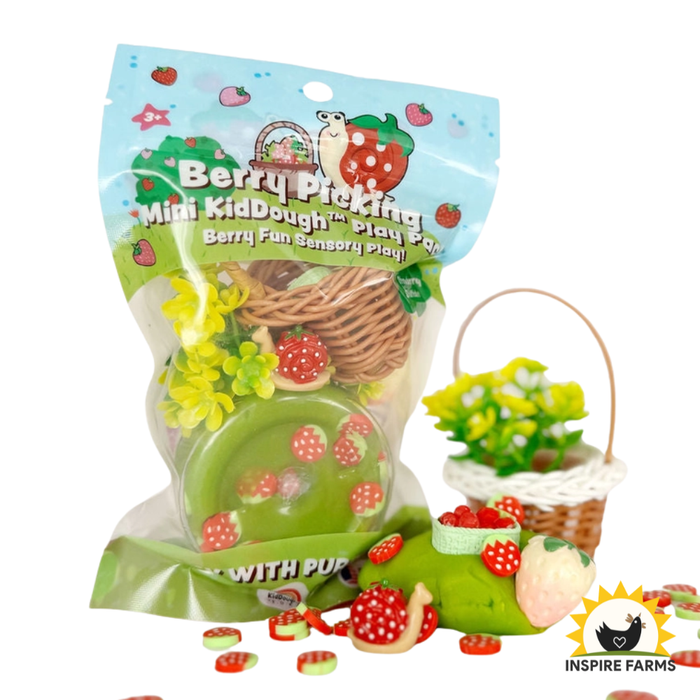 Berry Picking Mini Play Pack